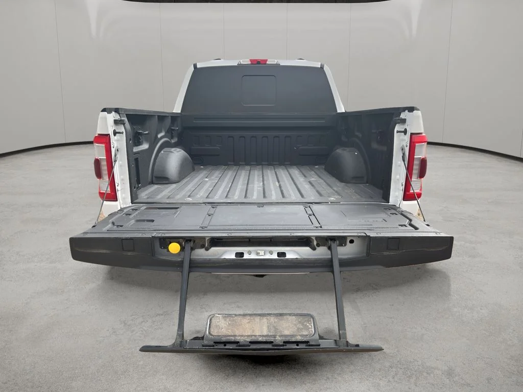 Used 2021 Oxford White Ford LARIAT image 12
