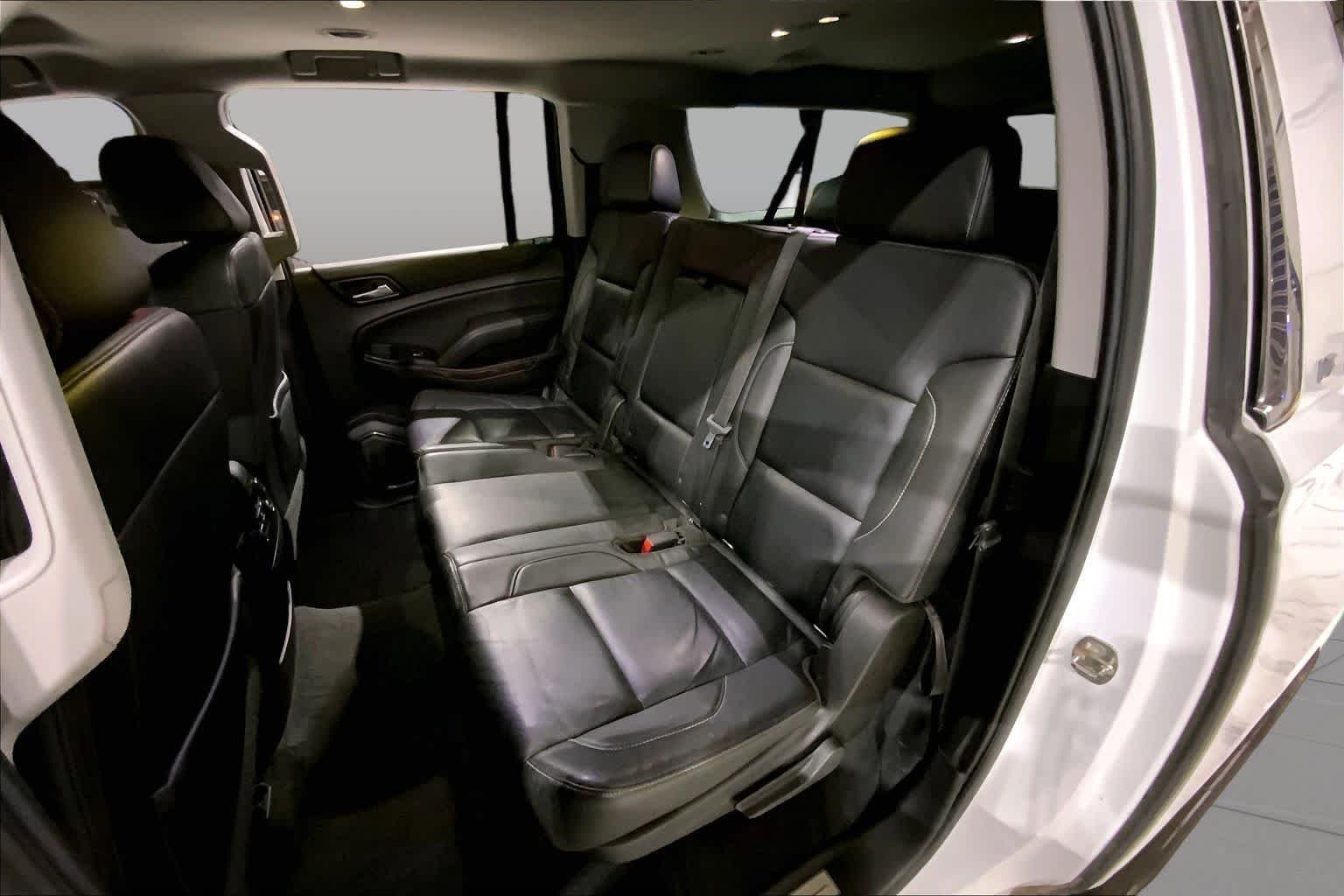 Used 2019 Summit White Chevrolet LT image 20