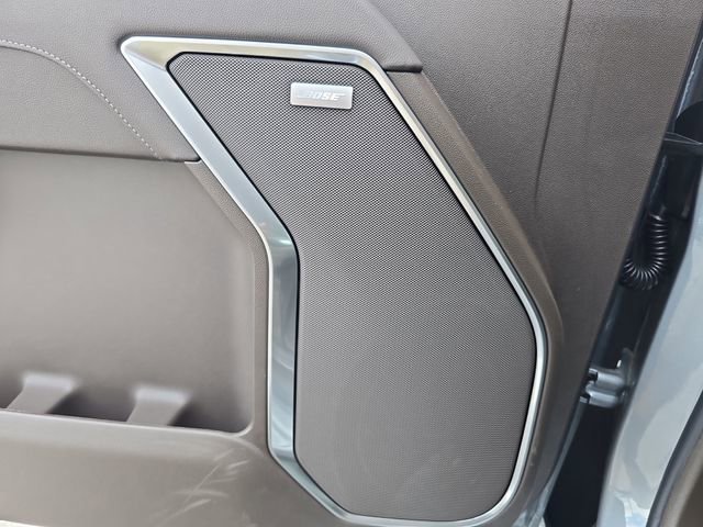 2026 GMC Sierra 1500 SLT - Photo 17