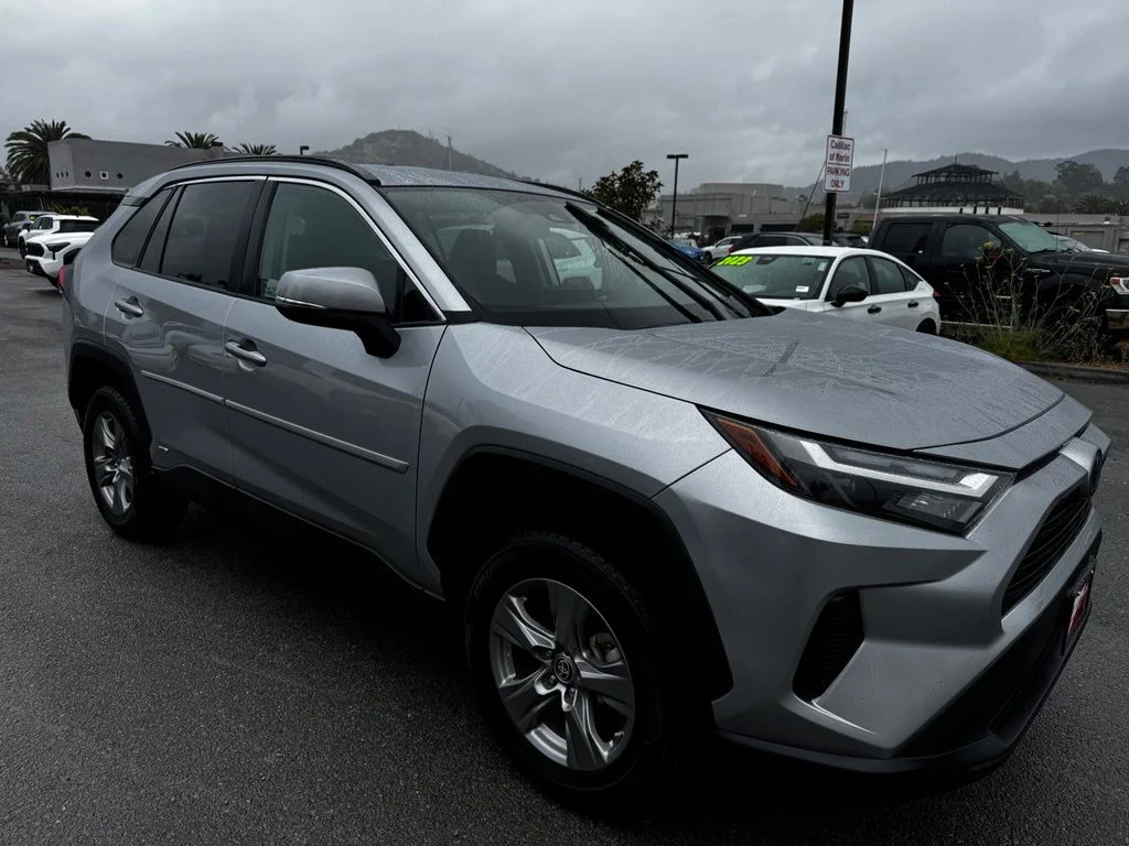 Used 2023 Silver Toyota LE image 2