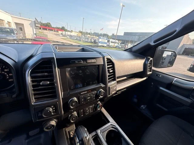 Used 2017 White Ford XLT image 12