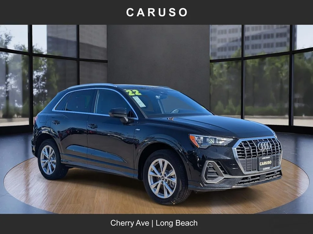 2022 Audi Q3 45 TFSI S Line Premium quattro's photo