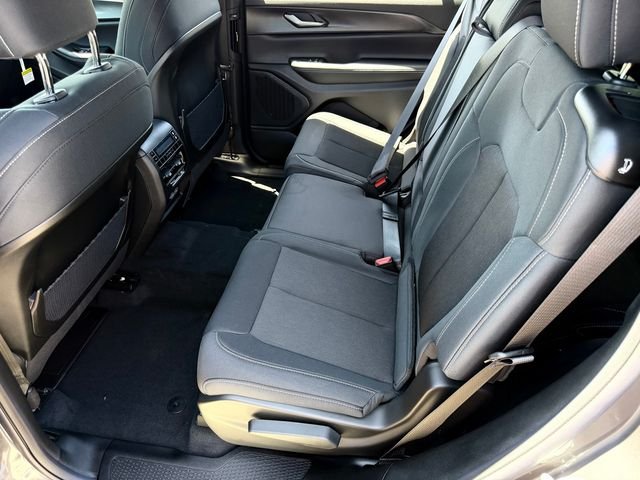 New 2026 Baltic Gray Metallic Clear-Coat Exterior Paint Jeep Laredo image 12