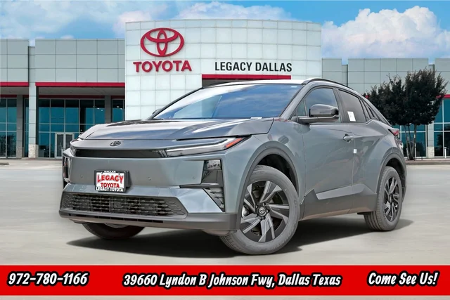 New 2026 Toyota C-HR SE