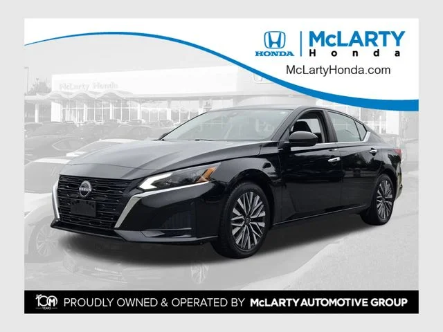 2024 Nissan Altima 2.5 SV's photo