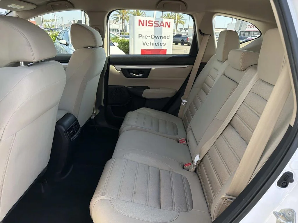 Used 2019 Platinum White Pearl Honda LX image 24