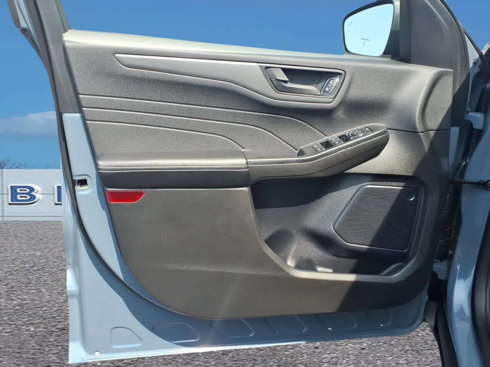Used 2024 Vapor Blue Ford Active image 12