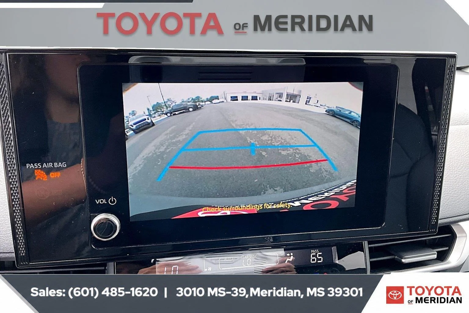 Used 2025 Celestial Silver Metallic Toyota LE 8-Passenger image 15