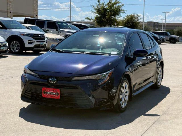 Certified Used 2025 BLUEPRINT Toyota LE image 34