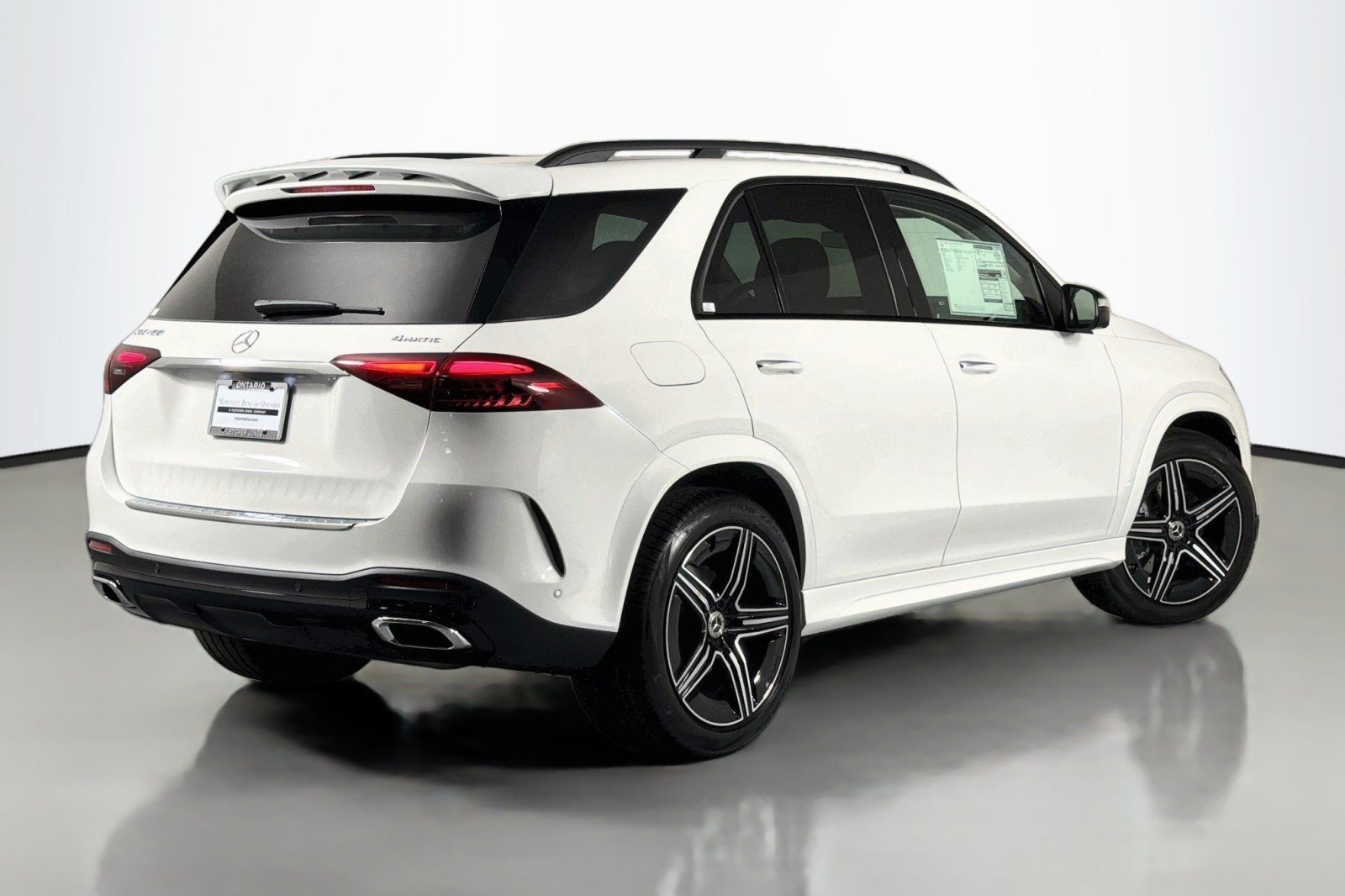 New 2026 Polar White Mercedes-Benz GLE 450 4MATIC® SUV image 11