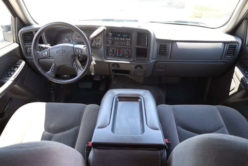 Used 2007 Blue Granite Metallic Chevrolet DRW LT1 image 20