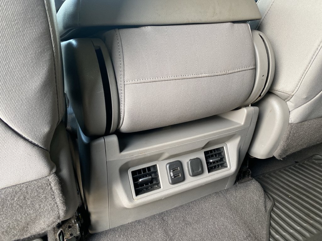 Used 2020 Shadow Gray Metallic Chevrolet LT image 28