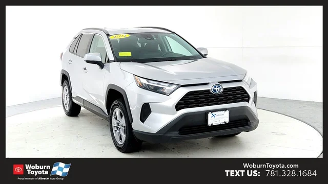 2022 Toyota RAV4 Hybrid XLE