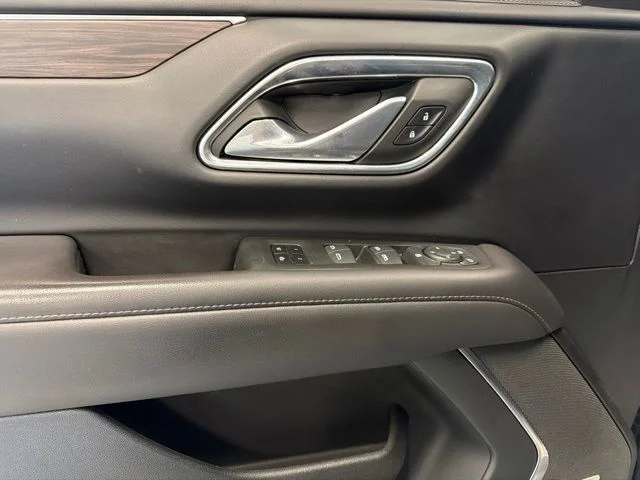 2023 Chevrolet Suburban Z71 - Photo 33