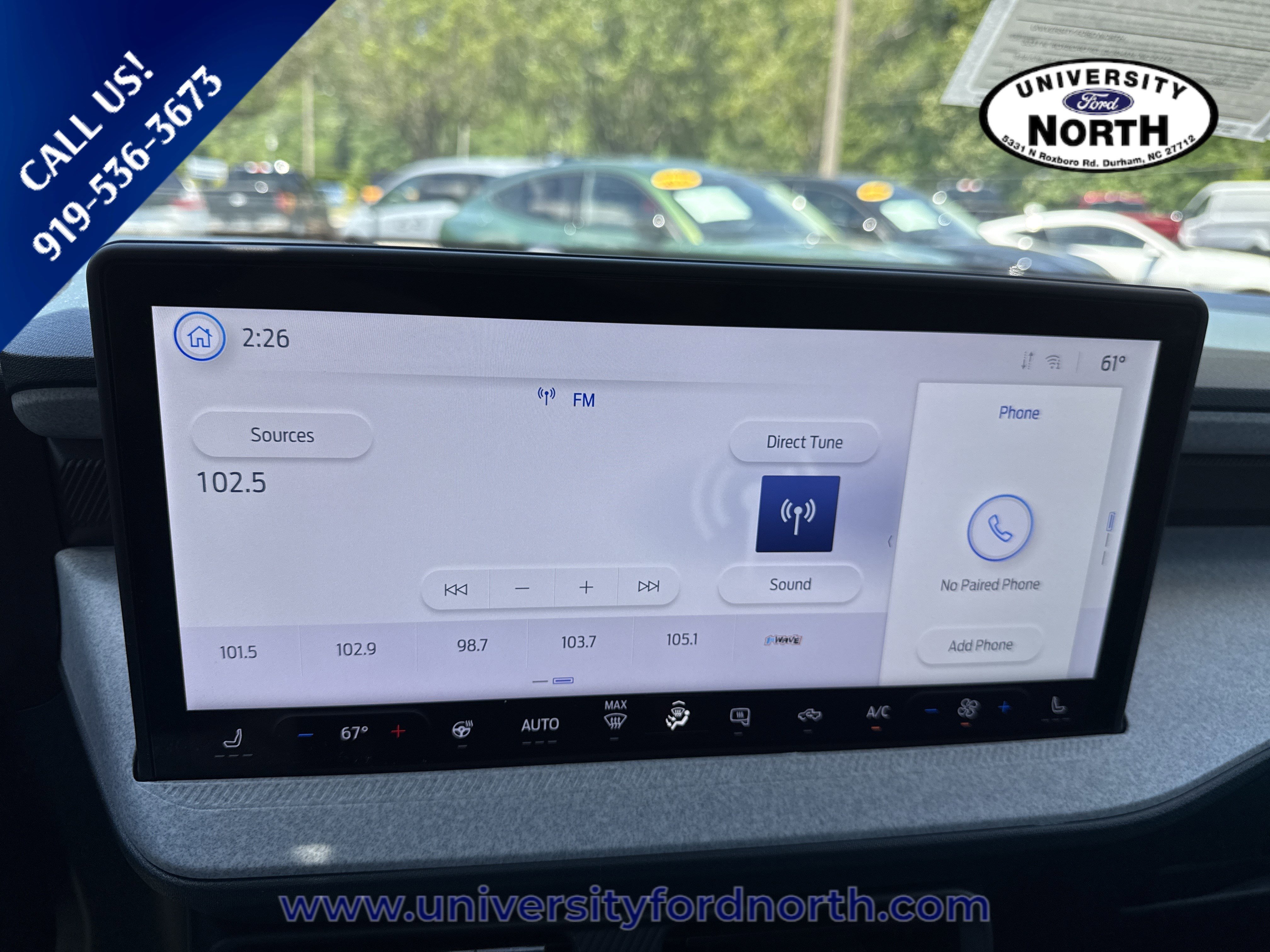 Used 2025 Oxford White Ford XLT image 27