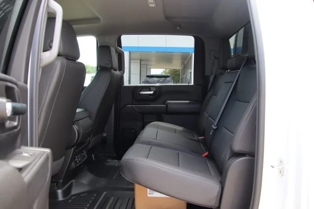 New 2026 Summit White Chevrolet Work Truck image 17