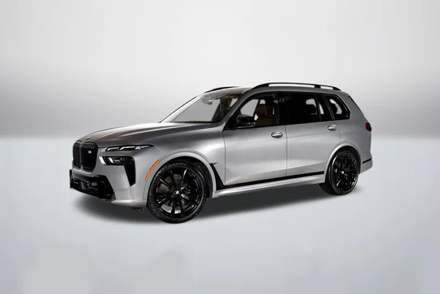 2024 BMW X7 M60i