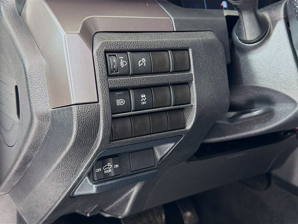 Used 2025 Ice Cap Toyota SR5 Double Cab 6