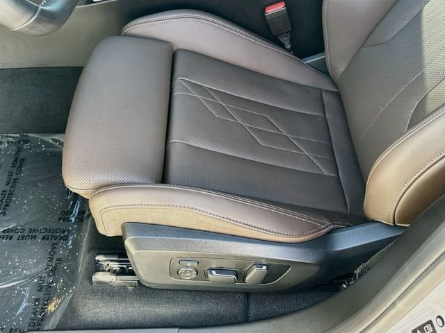 Certified Used 2026 White BMW M50 xDrive image 18