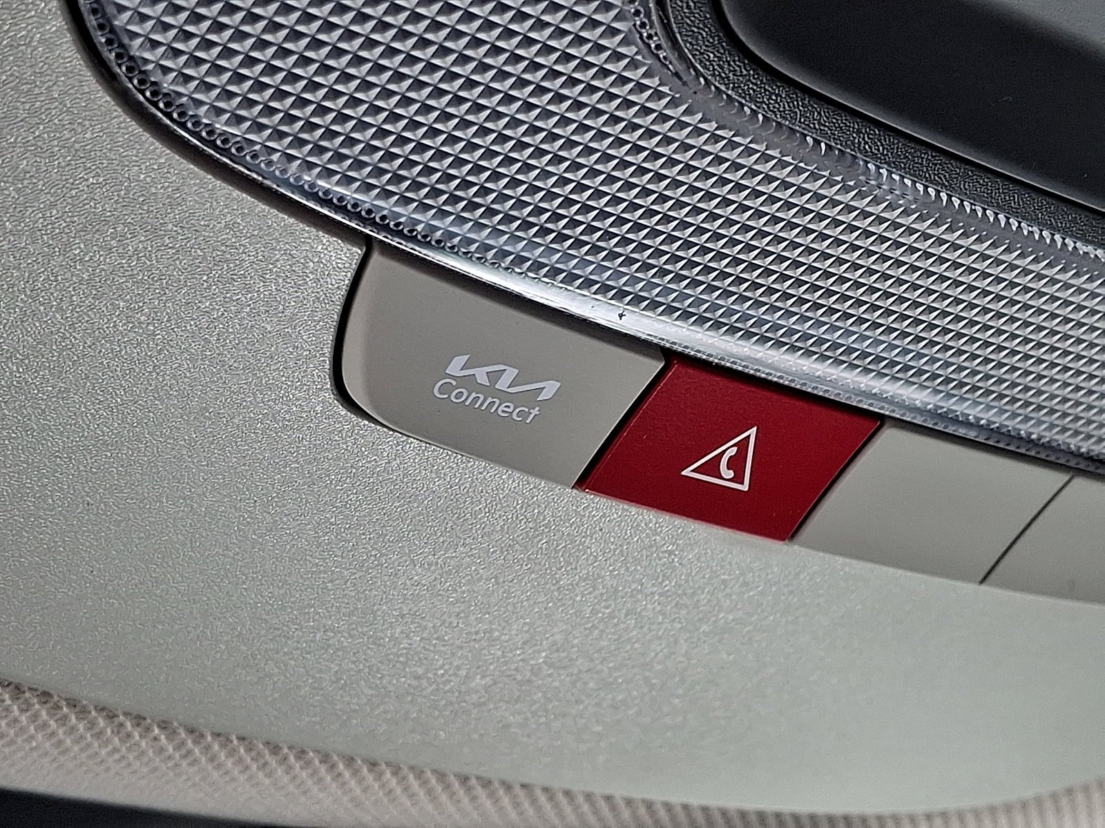 Used 2024 Dawning Red Kia LX image 24