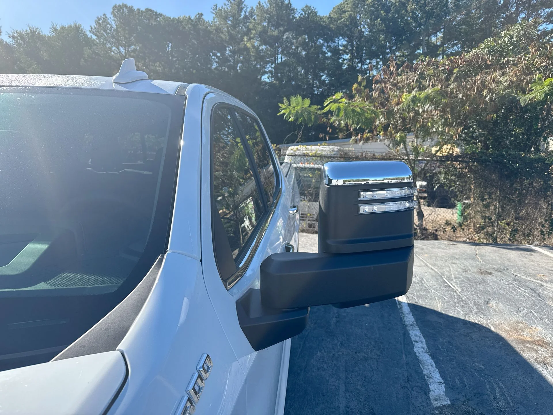 2025 Chevrolet Silverado 1500 LTZ - Photo 41