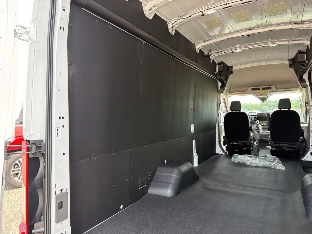 New 2026 Oxford White Ford Cargo Van image 10