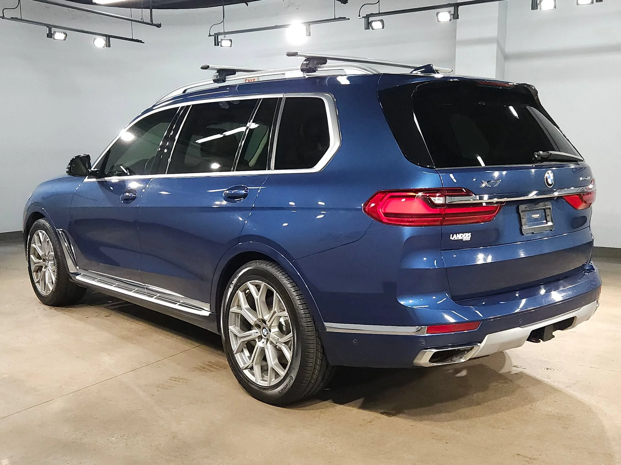 Used 2019 Phytonic Blue Metallic BMW xDrive40i image 5