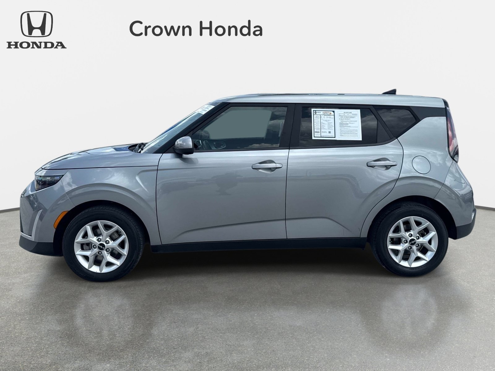 Used 2024 Steel Gray Kia LX image 2