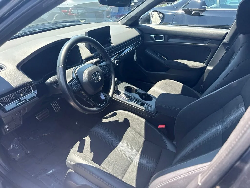 Used 2024 Gray Honda Sport image 3
