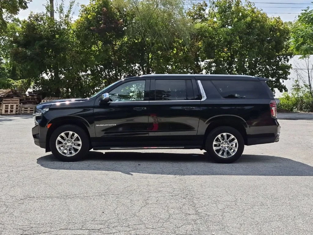 Used 2023 Black Chevrolet Premier image 11