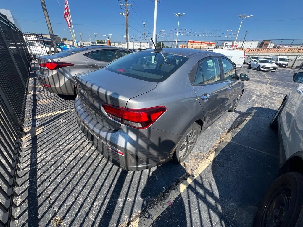 Used 2022 Gray Kia S image 4