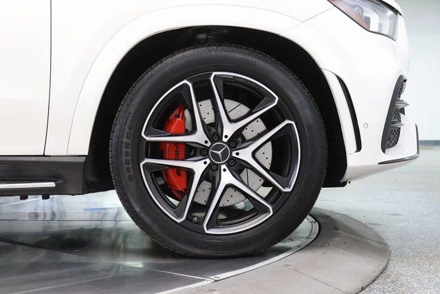 Used 2022 MANUFAKTUR Diamond White Mercedes-Benz GLE 53 AMG® image 13
