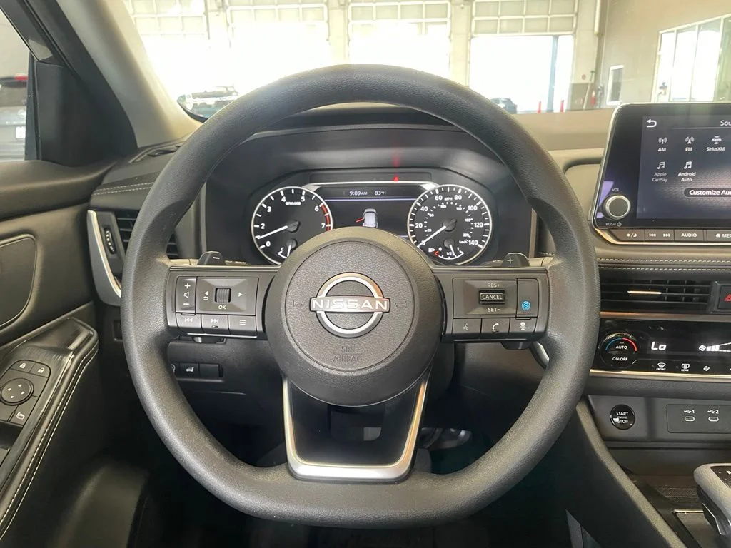 Used 2024 Gray Nissan SV image 13