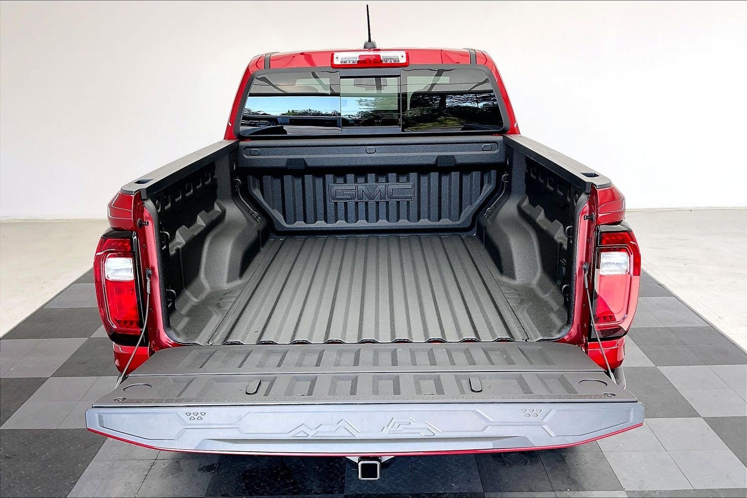 2026 GMC Canyon AT4X - Photo 11