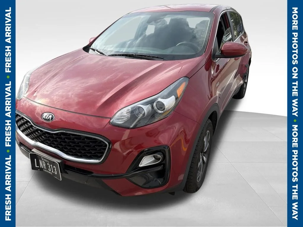 Used 2022 Red Kia LX image 1