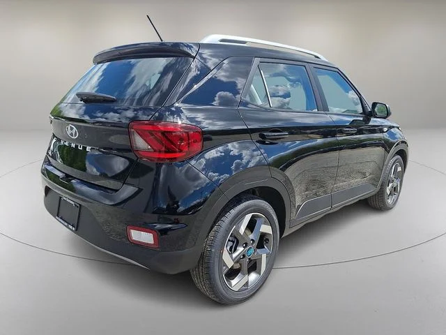 New 2026 Black Hyundai SEL image 7