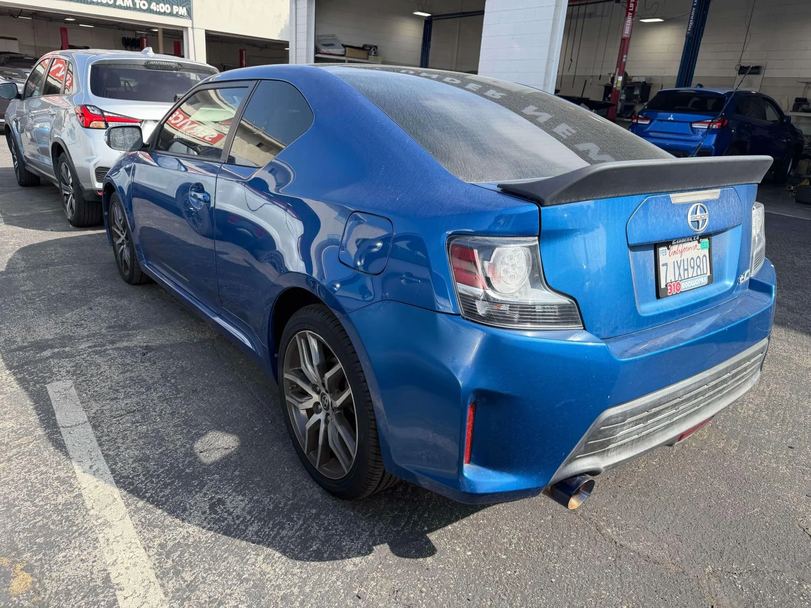 Used 2015 Blue Streak Metallic Scion  image 5