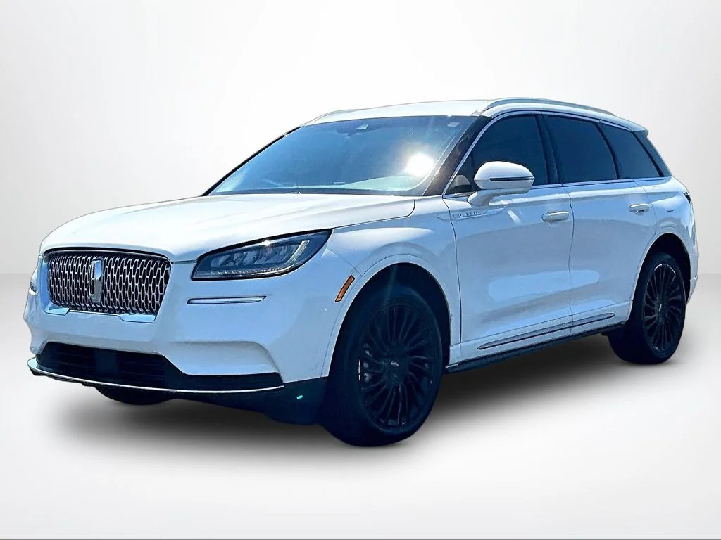 Used 2022 White Lincoln Reserve image 36