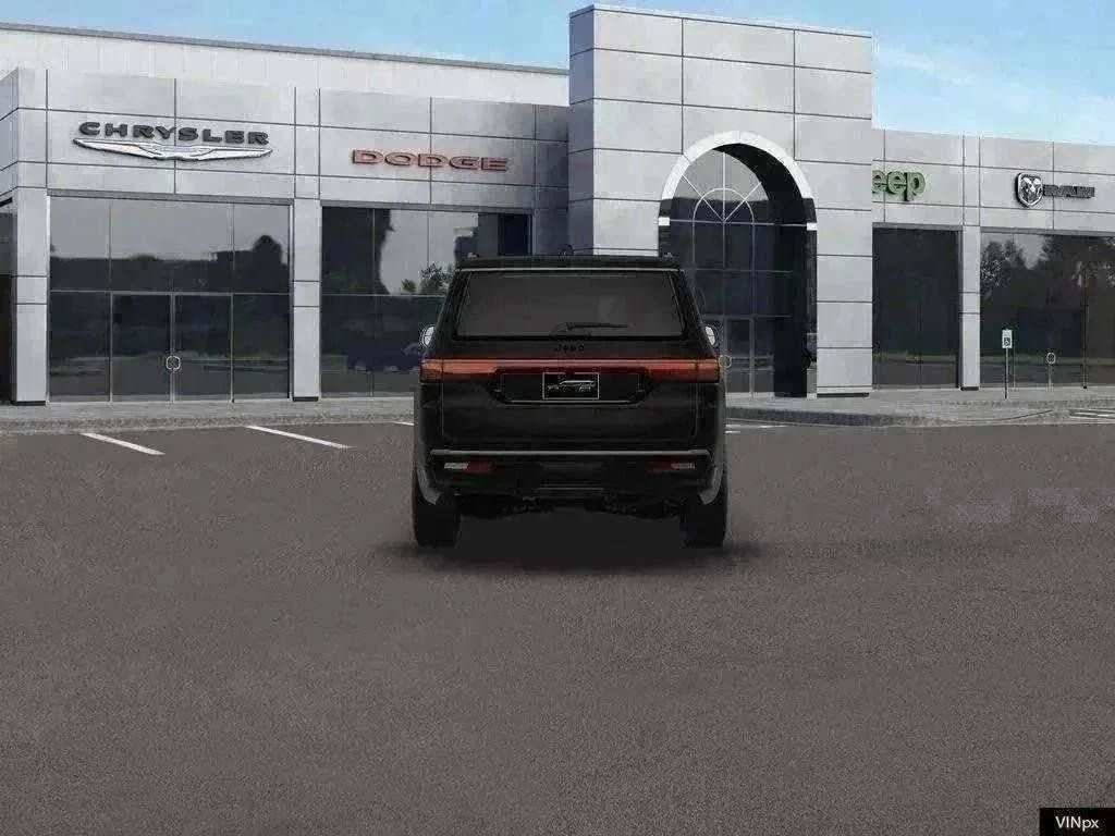 New 2026 High Gloss Black Exterior Paint Jeep Summit Reserve image 6