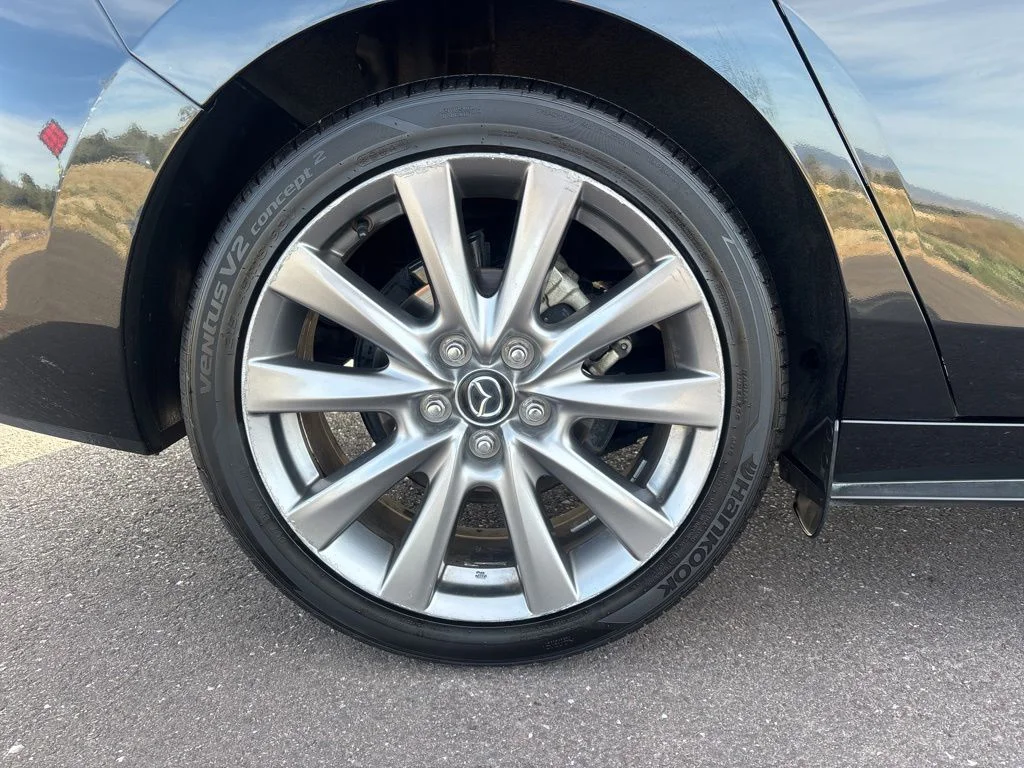 Used 2021 Black Mazda Select image 28