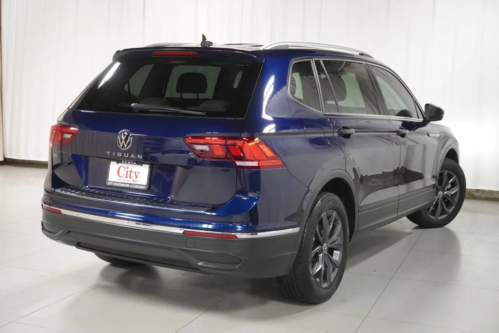 Used 2023 Atlantic Blue Metallic Volkswagen 2.0T SE image 12