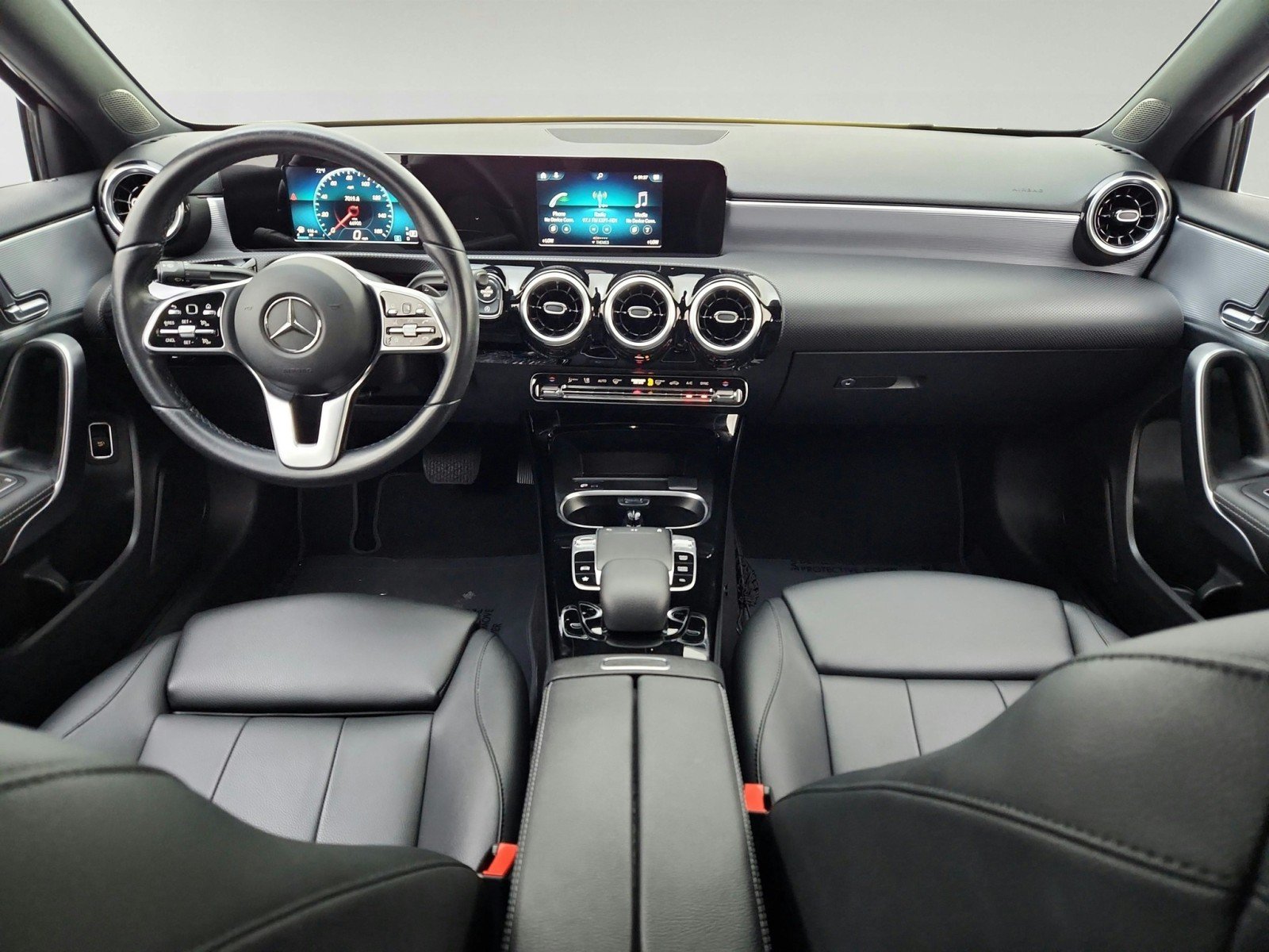 Used 2020 Night Black Mercedes-Benz A 220 image 24
