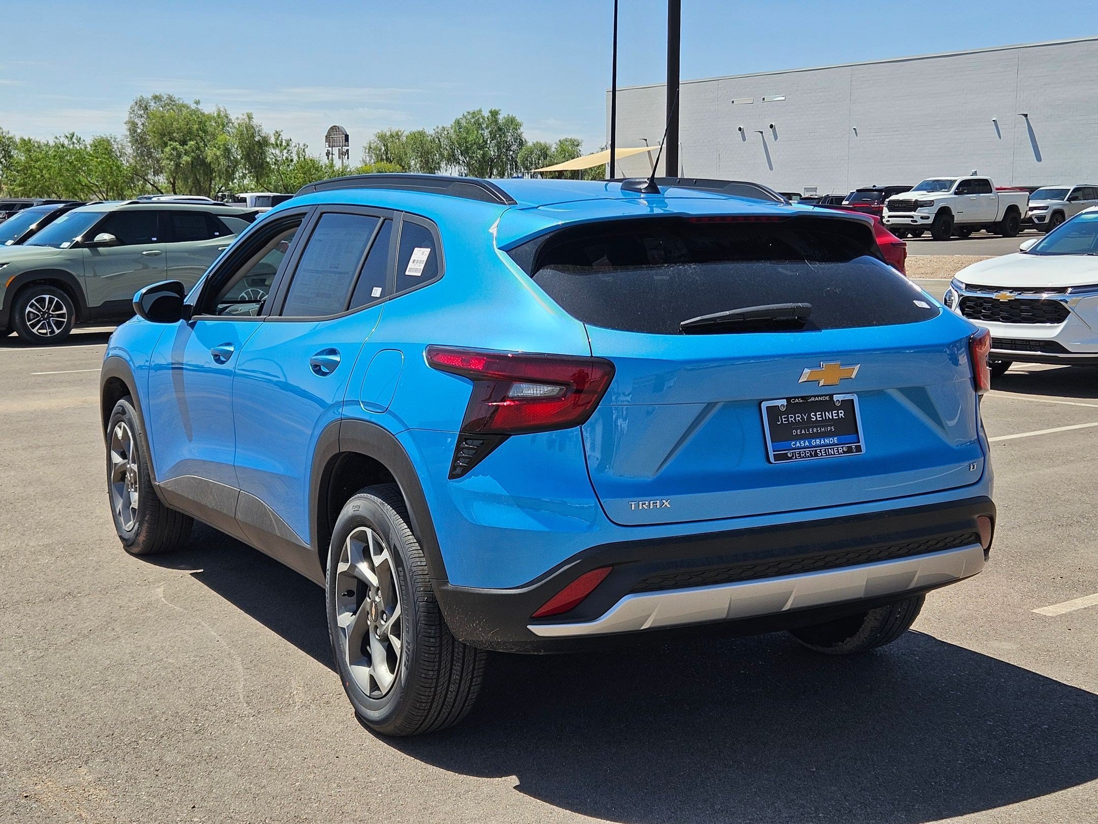 2026 Chevrolet Trax LT - Photo 13