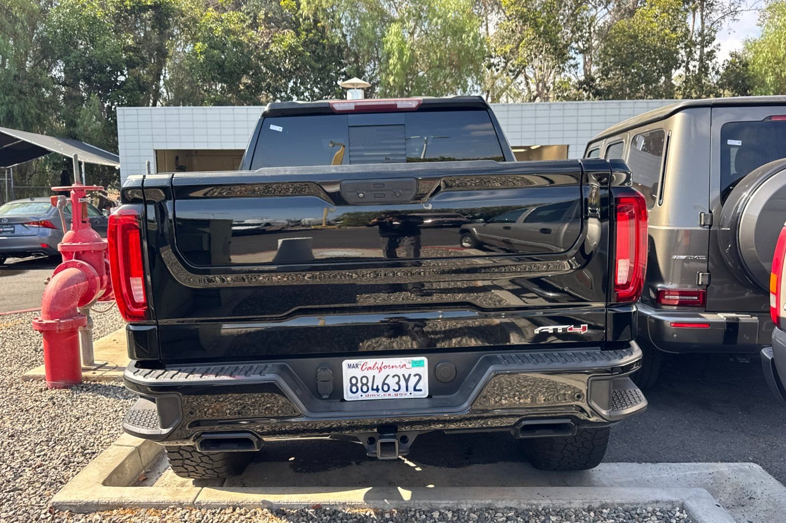 Used 2020 Black GMC AT4 image 9