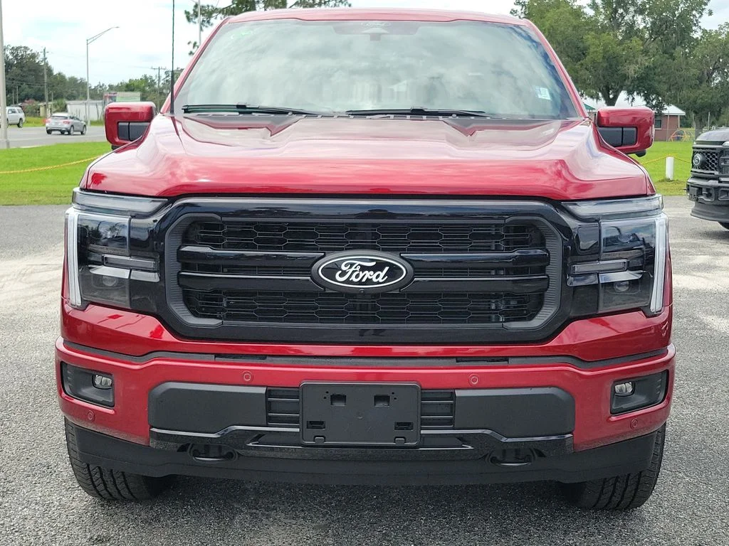 New 2026 Ruby Red Metallic Tinted Clearcoat Ford Lariat® image 8