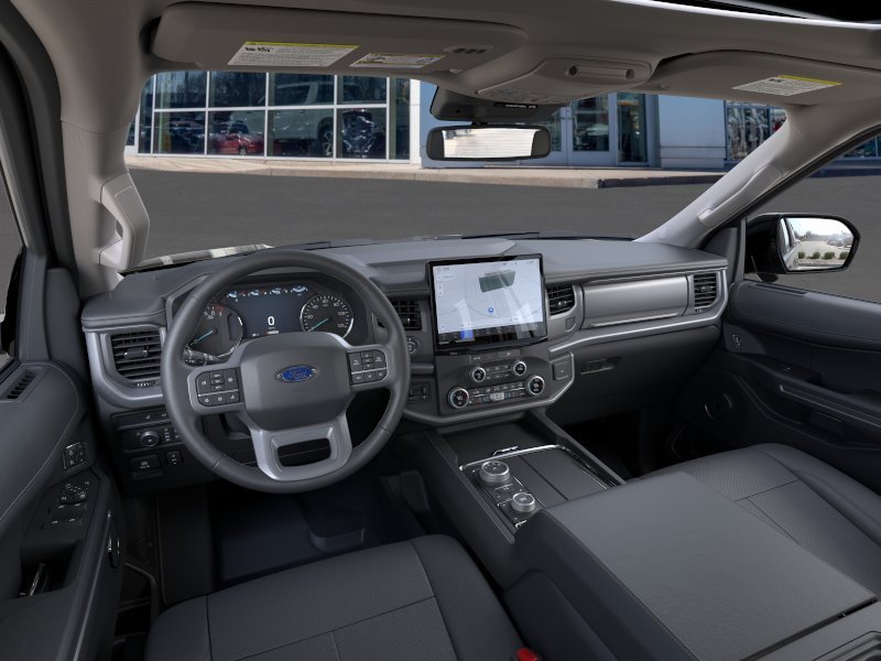 New 2022 Agate Black Metallic Ford XLT MAX image 9