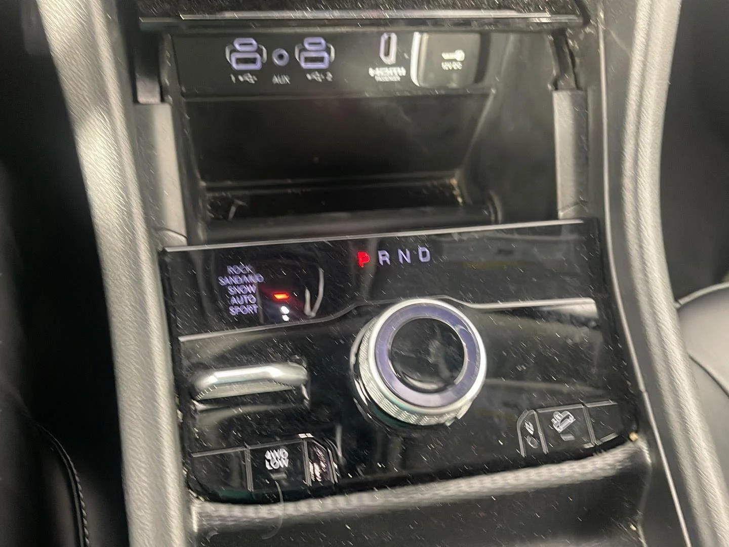 Used 2024 Midnight Sky Jeep 4xe image 22