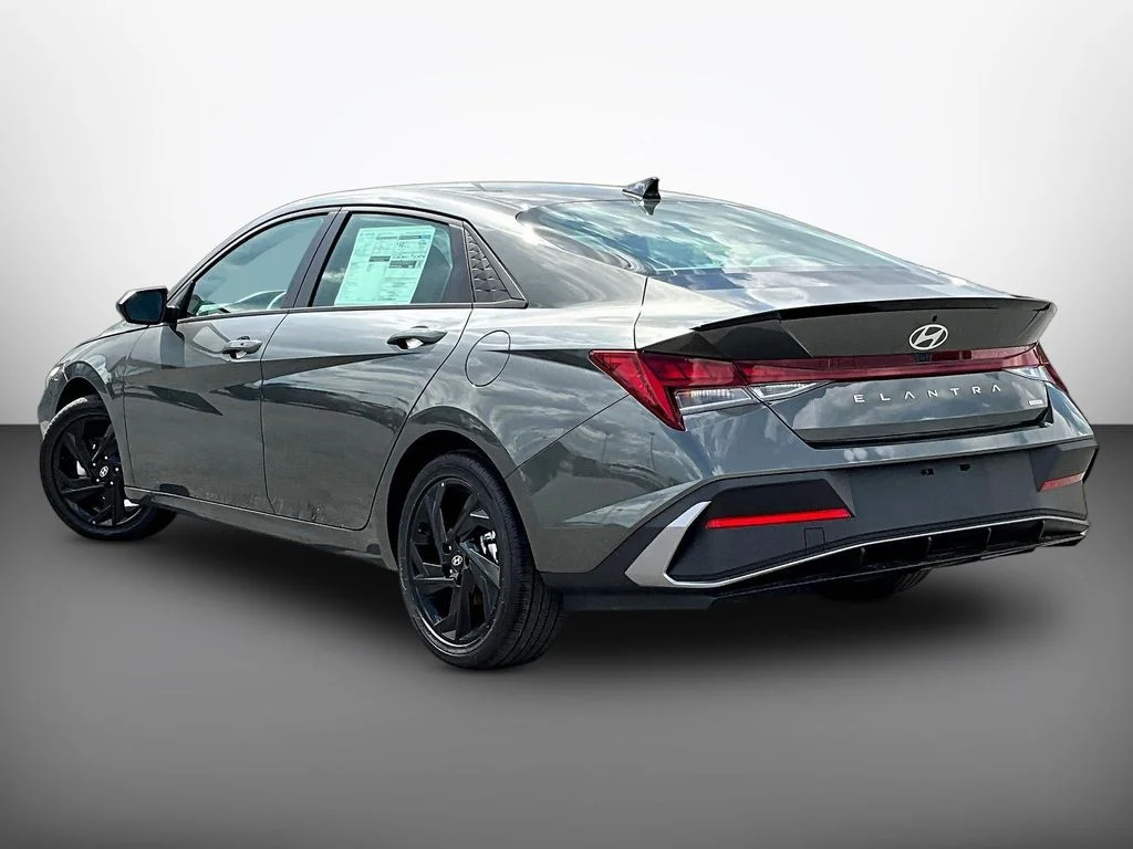 New 2026 Gray Hyundai SEL Sport image 3