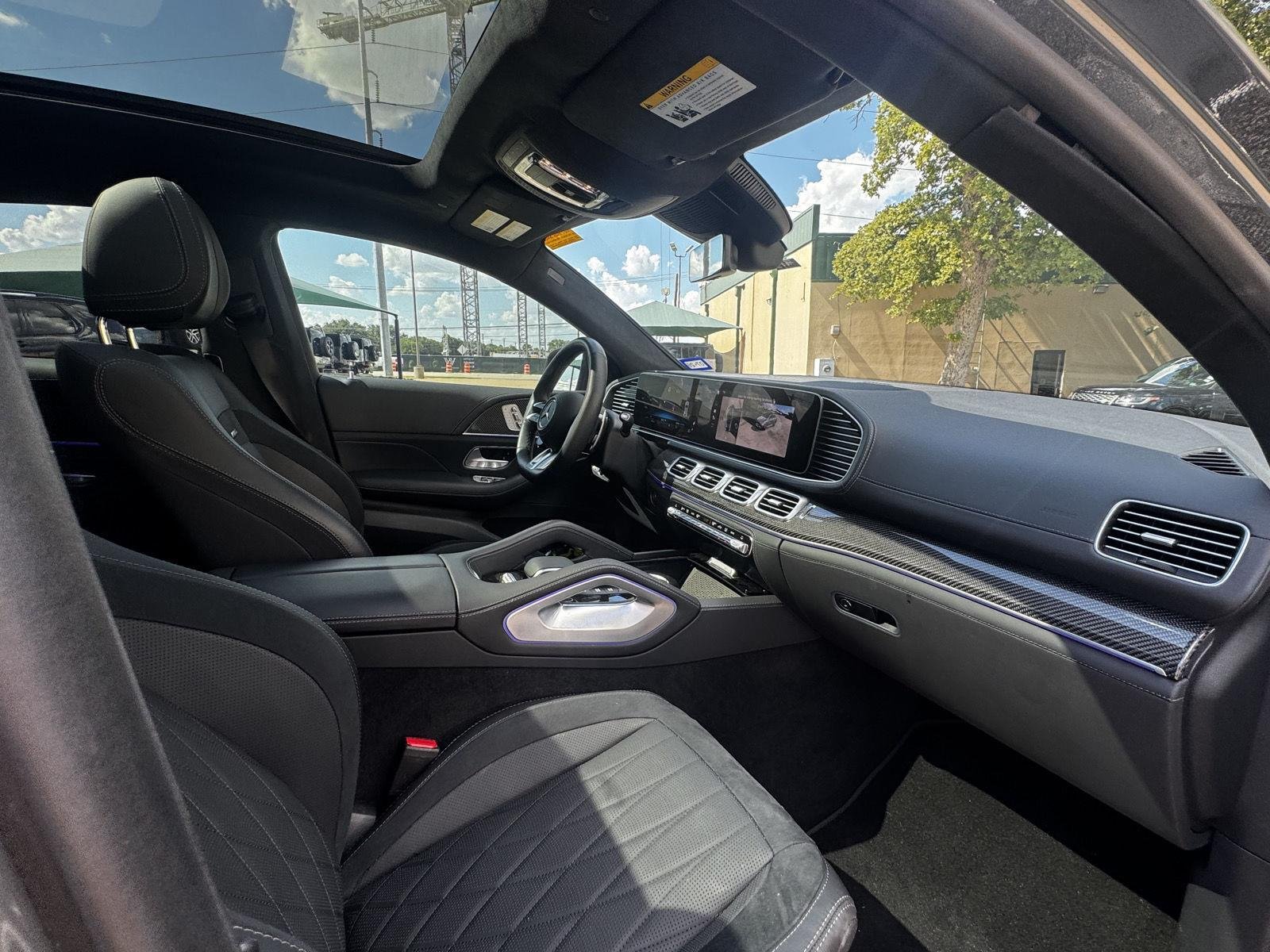 Used 2025 MANUFAKTUR Signature Silicon Grey Mercedes-Benz AMG® GLE 63 S image 15