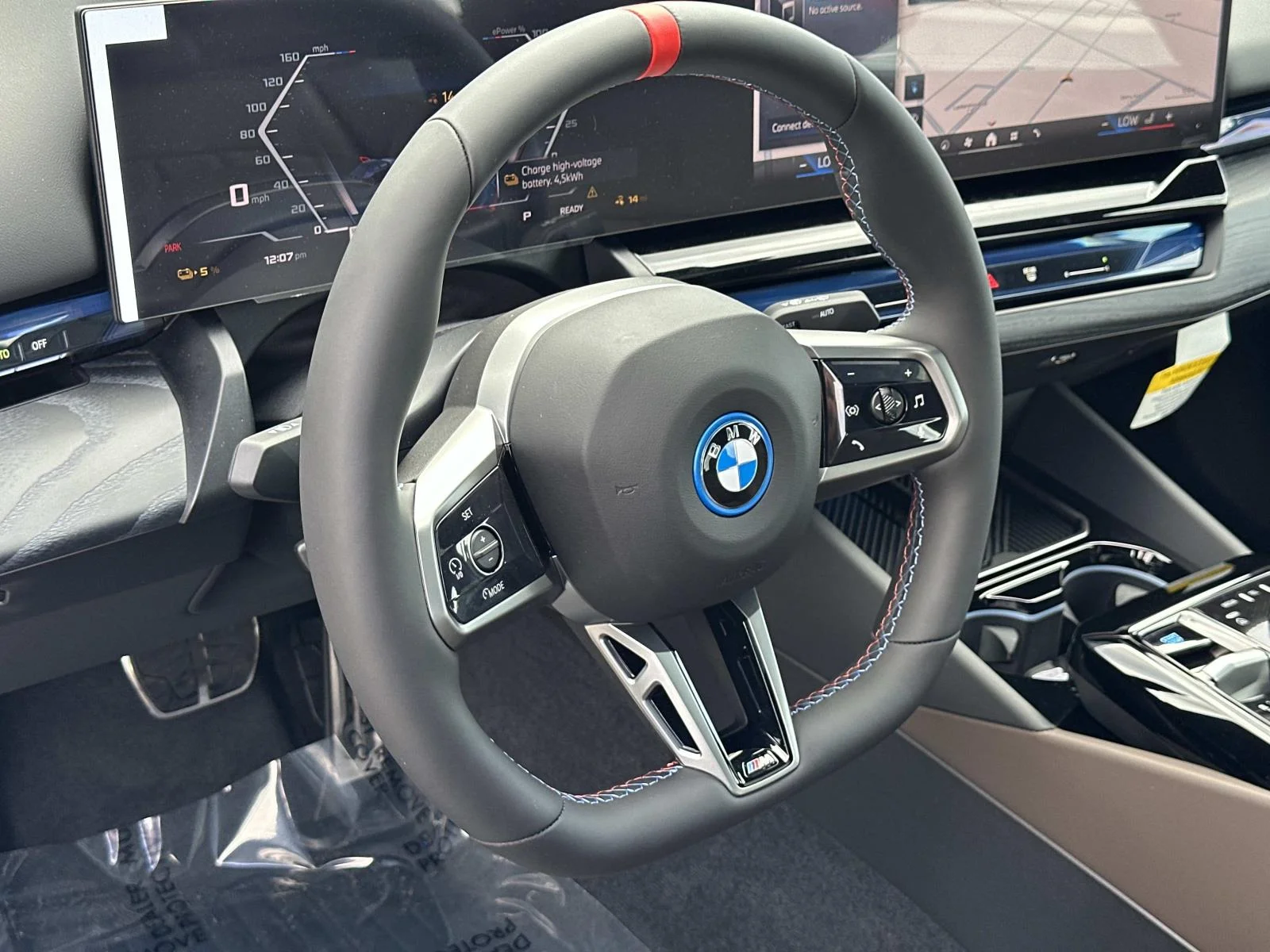 New 2026 Phytonic Blue Metallic BMW M60 image 9
